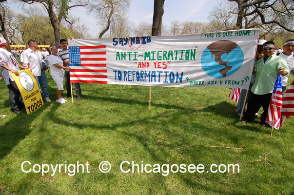 Pro-Immigration sign, Chicago, May 1, 2007