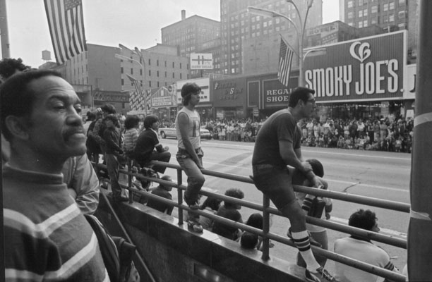 Smokey Joe's, State Street parade, Chicago, 1977, gangster image