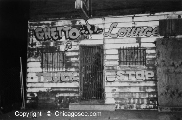 "Ghetto Lounge" Chicago dive bar, Maxwell Street