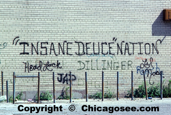 "Dillinger" gang graffiti, Chicago, 1983