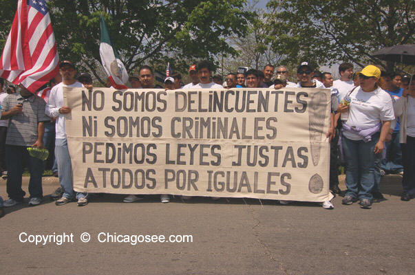 Pro-Immigrant rights banner, Chicago, May 1, 2007