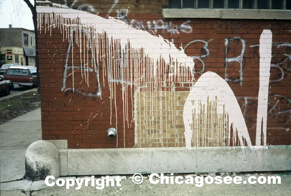 Splattered grafitti wall, dissing in Chicago