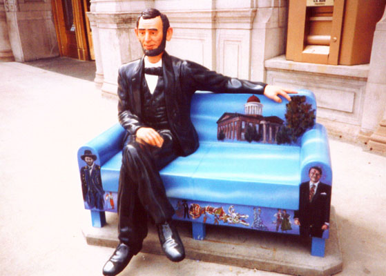 "Suite Home Chicago" 2001, street art, Abraham Lincoln couch on chicagosee.com