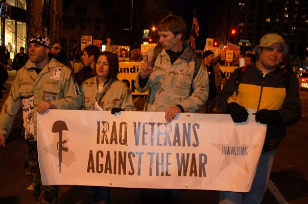 Chicago antiwar march, March 20, 2007, Veterans lead