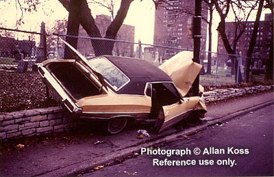 Auto accident by cemetery, Chicago