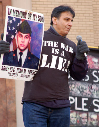Juan Torres antwar rally, Chicago, March 20, 2007