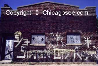"Simon City" gang graffiti in Chicago, 1981