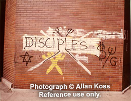 "Disciples" gang graffiti, Chicago