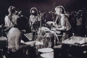 Grateful Dead, Jerry Garcia, San Francisco indoors