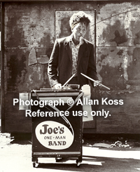 "Joe's One Man Band," Chicago, Maxwell Street Musicians, 